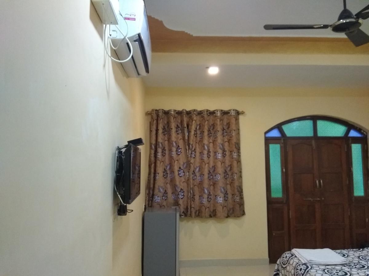 Hayden Guest House Calangute Bagian luar foto