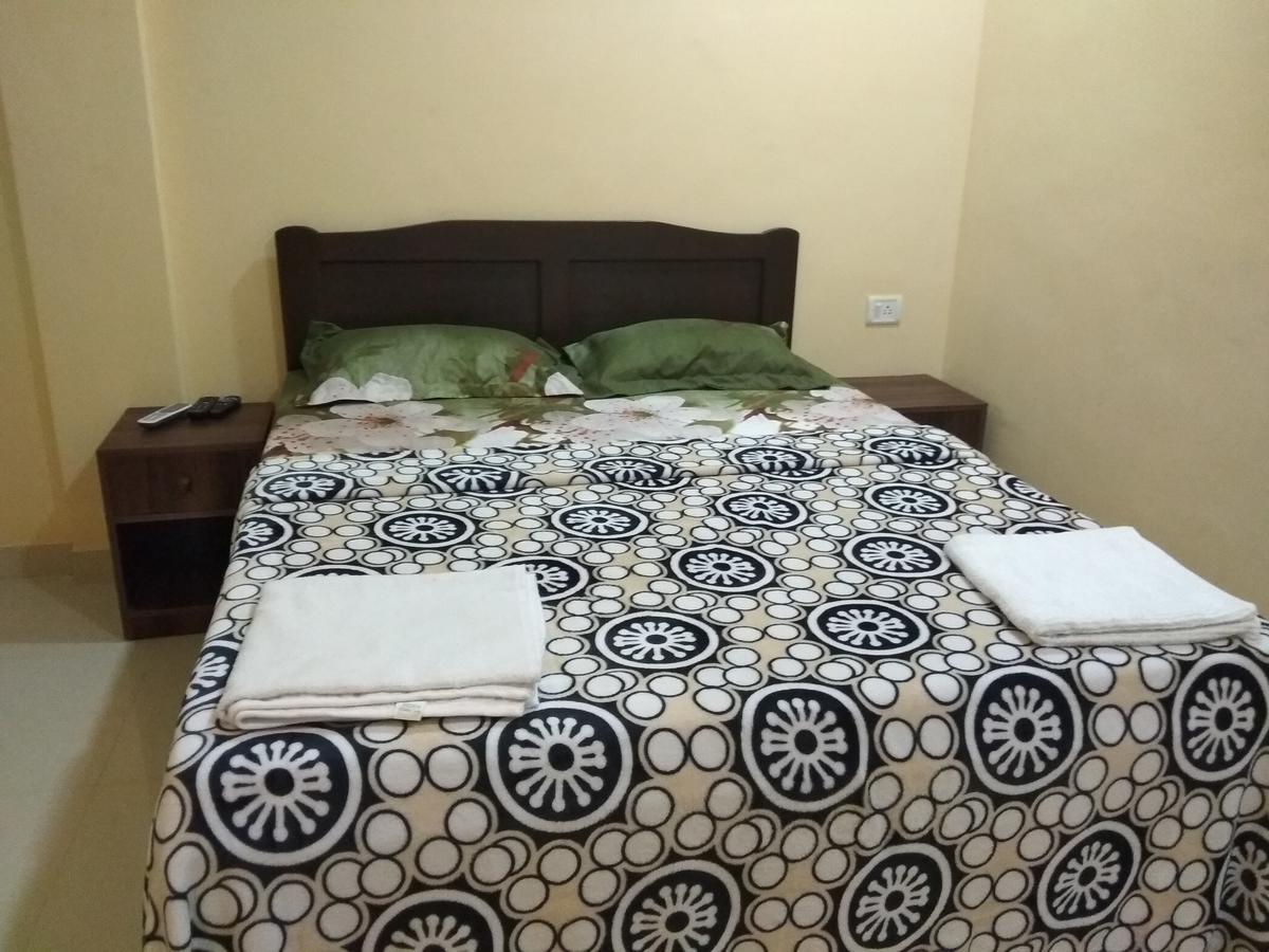 Hayden Guest House Calangute Bagian luar foto