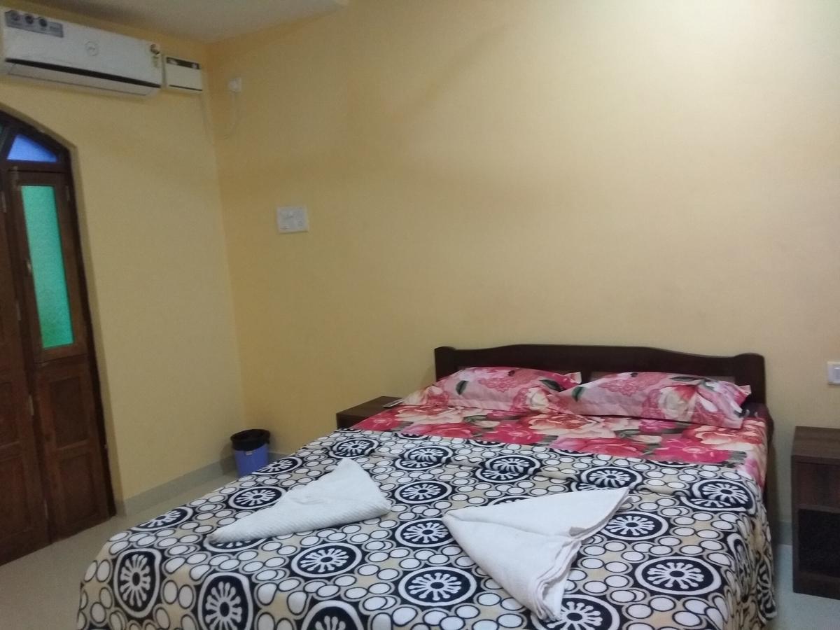 Hayden Guest House Calangute Bagian luar foto